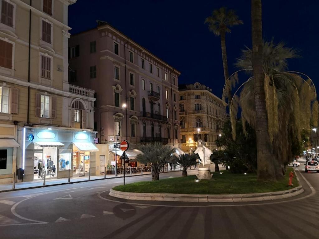 Petit Avec Classe Sanremo Eksteriør bilde